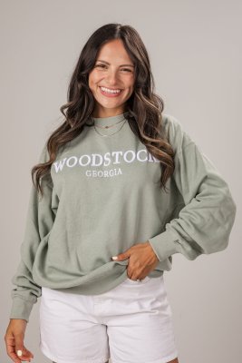 Woodstock Sage Relaxed Pullover